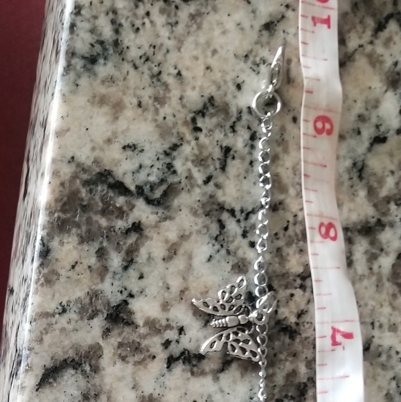 NWOT handmade butterfly charm bracelet - Picture 4 of 4